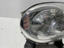 Laden Sie das Bild in den Galerie-Viewer, Frontscheinwerfer Citroën C1 81150-0H050 Links Scheinwerfer Headlight SCH7527742650pw