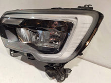 Laden Sie das Bild in den Galerie-Viewer, Frontscheinwerfer Renault Master III 260607867R Links Scheinwerfer Headlight SCH2835384680fx