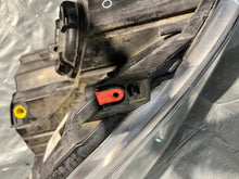 Load image into Gallery viewer, Frontscheinwerfer Opel Meriva B 13253630 Rechts Scheinwerfer Headlight