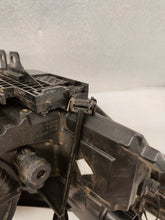 Laden Sie das Bild in den Galerie-Viewer, Frontscheinwerfer Land Rover Evoque BJ32-13W029 BJ32-13W030 Xenon Ein Satz SCH7816437480eq