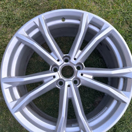 1x Alufelge 19 Zoll 8.5