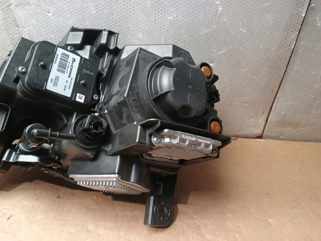 Frontscheinwerfer Jeep Grand Cherokee Wk2 682666564AJ Xenon Rechts Headlight SCH3150967715ig