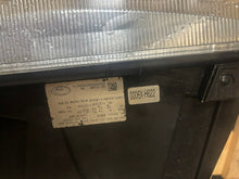Laden Sie das Bild in den Galerie-Viewer, Frontscheinwerfer Man 81251016503 FALSE Scheinwerfer Headlight SCH3902885726af