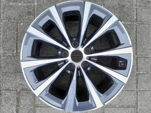 Load image into Gallery viewer, 1x Alufelge 17 Zoll 7.5" 5x112 30ET Glanz Graphit 6883517 BMW G21 G20 Mg FEL7495544165tf