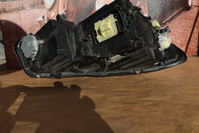 Laden Sie das Bild in den Galerie-Viewer, Frontscheinwerfer BMW 2 F45 21490302 LED Links Scheinwerfer Headlight