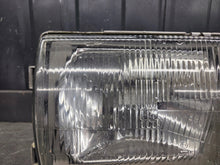 Laden Sie das Bild in den Galerie-Viewer, Frontscheinwerfer Mercedes-Benz W123 1305235051R Rechts Scheinwerfer Headlight SCH3438759379zj