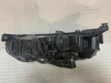 Load image into Gallery viewer, Frontscheinwerfer VW Passat B8 3G1941036Q Full LED Rechts Scheinwerfer Headlight SCH3268730171jl