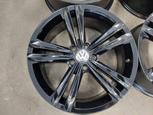 Load image into Gallery viewer, 4x Alufelge 18 Zoll 7.0" 5x112 45ET Matt Schwarz 2GA601025G VW T-Roc Rim Wheel FEL2804686637at