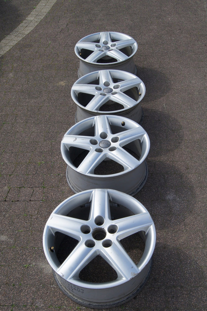 1x Alufelge 17 Zoll 7.5" 5x112 F0601025K Audi Rim Wheel