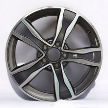 Laden Sie das Bild in den Galerie-Viewer, 1x Alufelge 17 Zoll 7.0&quot; 5x112 48ET Glanz Grau A2054010800 Mercedes-Benz A205 Mg