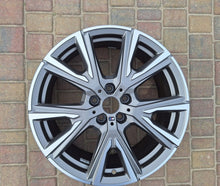 Laden Sie das Bild in den Galerie-Viewer, 1x Alufelge 19 Zoll 8.0" 5x112 54ET Glanz 8053525 BMW F40 Mg Rim Wheel FEL8554897444pz