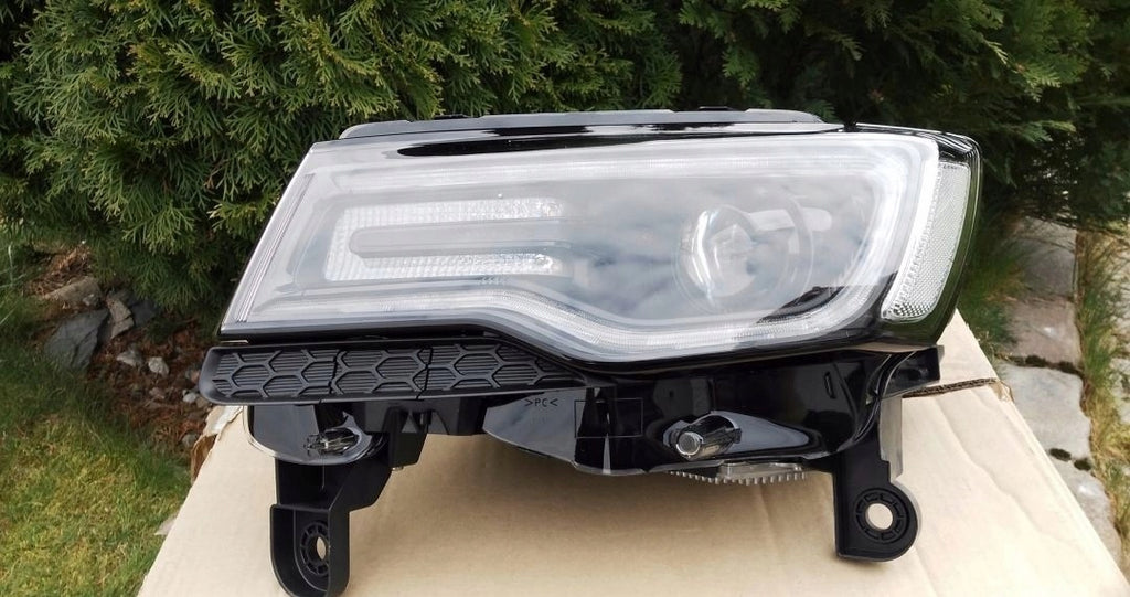Frontscheinwerfer Jeep Grand Cherokee 68142493AF Xenon Links Headlight SCH8757359577bh