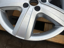 Laden Sie das Bild in den Galerie-Viewer, 1x Alufelge 17 Zoll 5x112 7H0601025H VW Multivan Rim Wheel FEL6123557247vr