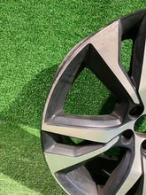 Laden Sie das Bild in den Galerie-Viewer, 1x Alufelge 18 Zoll 8.0&quot; 5x108 42ET 31471482 Volvo S60 V60 Rim Wheel