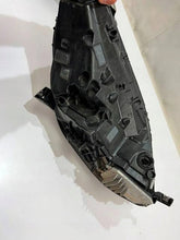 Laden Sie das Bild in den Galerie-Viewer, Frontscheinwerfer Tesla Model 3 107737500C Full LED Ein Satz Headlight SCH7788540632qf