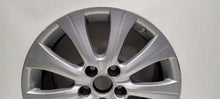 Load image into Gallery viewer, 1x Alufelge 17 Zoll 7.5&quot; 5x114.3 45ET Lexus Rim Wheel