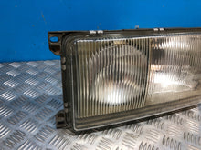 Laden Sie das Bild in den Galerie-Viewer, Frontscheinwerfer Mercedes-Benz Coupe C123 Links Scheinwerfer Headlight SCH2024566166ue