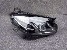 Load image into Gallery viewer, Frontscheinwerfer Mercedes-Benz W213 LED Rechts Scheinwerfer Headlight