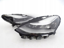 Laden Sie das Bild in den Galerie-Viewer, Frontscheinwerfer Tesla 3 107737500C Full LED Links Scheinwerfer Headlight