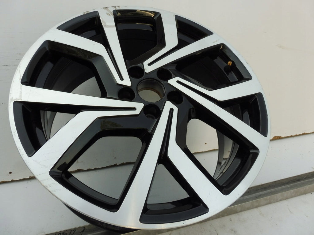 1x Alufelge 18 Zoll 7.5" 5x100 51ET Glanz Schwarz 2G0601025AC VW Polo Rim Wheel FEL2159203399wd