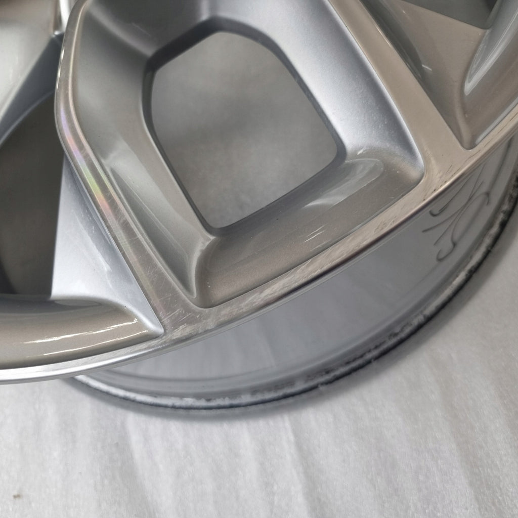 1x Alufelge 19 Zoll 8.0" 5x112 45ET Glanz Silber 57A601025Q Skoda Karoq FEL4260052593vj