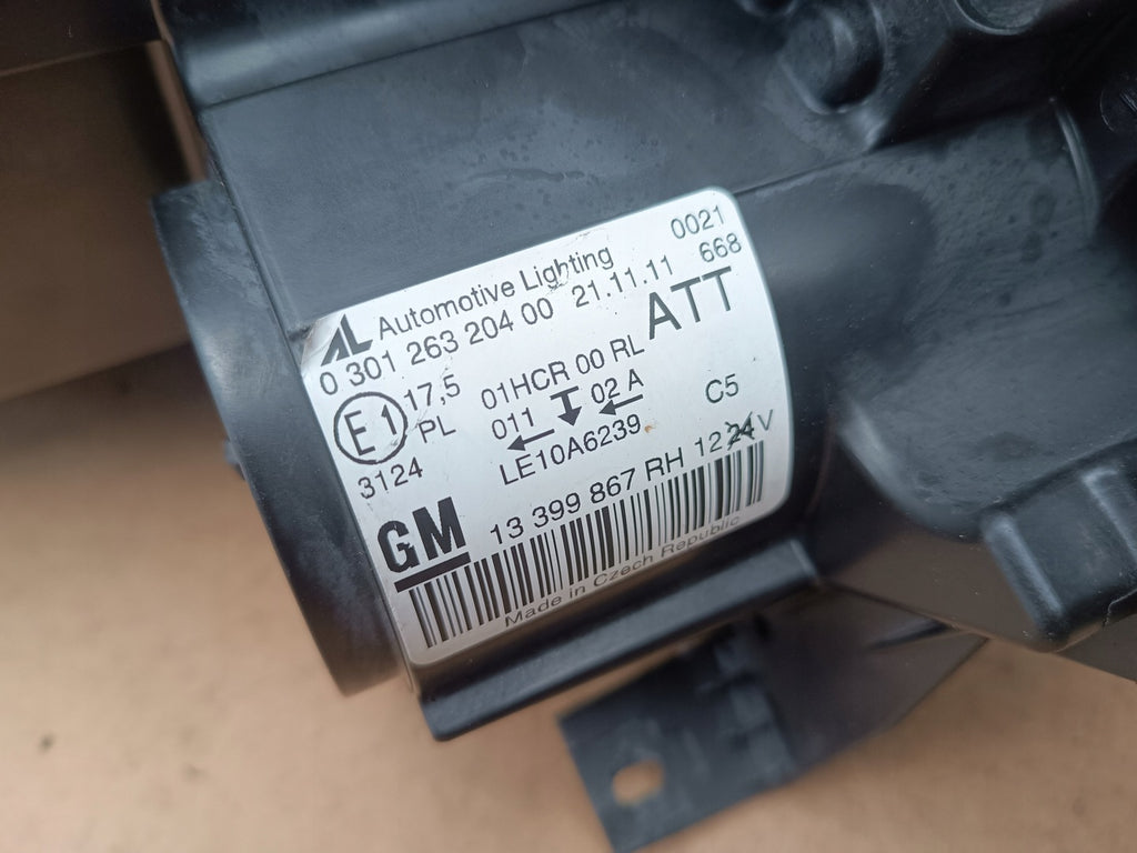 Frontscheinwerfer Opel Zafira C 13399867RH Rechts Scheinwerfer Headlight