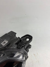 Load image into Gallery viewer, Frontscheinwerfer Peugeot Partner Rifter 90146217 Links Scheinwerfer Headlight SCH9038321226fg