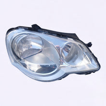 Laden Sie das Bild in den Galerie-Viewer, Frontscheinwerfer VW Polo 6Q1941008AK Rechts Scheinwerfer Headlight