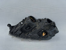Laden Sie das Bild in den Galerie-Viewer, Frontscheinwerfer Skoda Octavia III 5E1941016B Xenon Rechts Headlight SCH7441991202lr