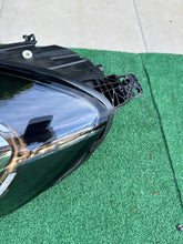 Laden Sie das Bild in den Galerie-Viewer, Frontscheinwerfer Ford Puma L1TB-13E015-EG Links Scheinwerfer Headlight SCH3206272998ft