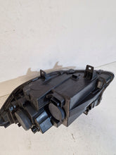 Laden Sie das Bild in den Galerie-Viewer, Frontscheinwerfer Mercedes-Benz Sprinter A9109060100 Rechts Headlight SCH7411022612tq