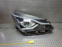 Laden Sie das Bild in den Galerie-Viewer, Frontscheinwerfer Toyota Yaris S25165904 Rechts Scheinwerfer Headlight SCH3549431359zp