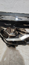 Laden Sie das Bild in den Galerie-Viewer, Frontscheinwerfer Skoda Kamiq 655941016C LED Rechts Scheinwerfer Headlight SCH6159804788lm