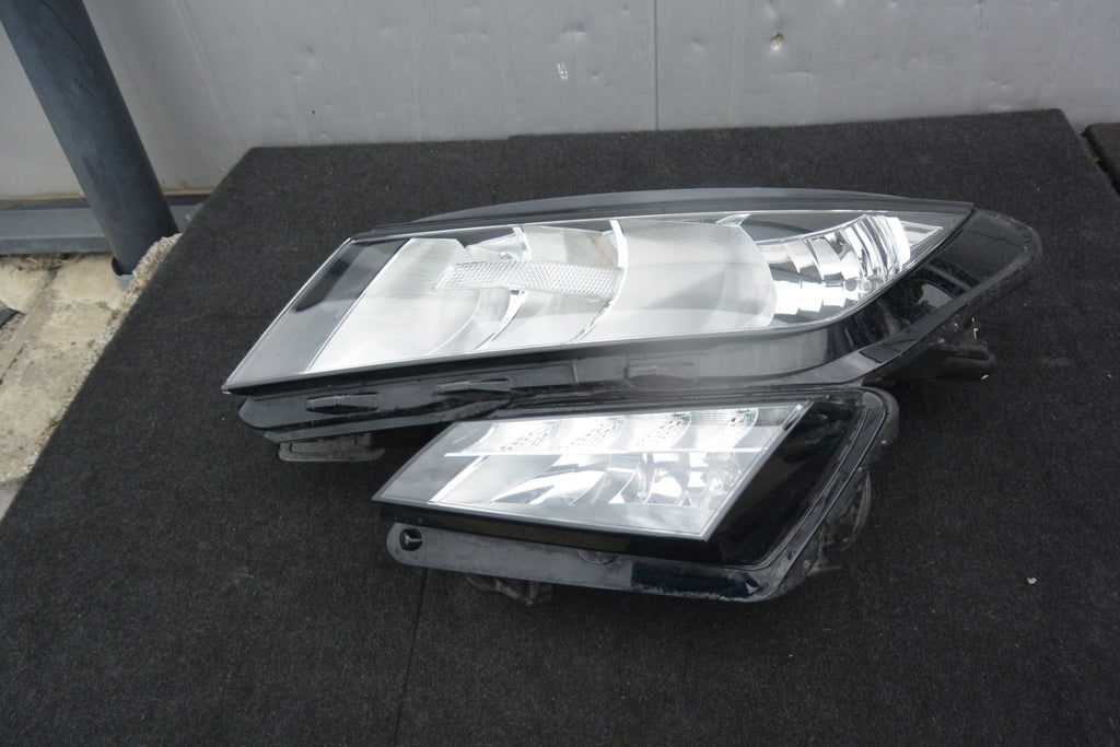 Frontscheinwerfer Skoda Kodiaq 566941015B 1EF01266905 Links Headlight SCH1561465451ct