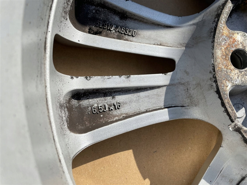 1x Alufelge 16 Zoll 6.5" 5x114.3 50ET 52910-A6320 Hyundai I30 Rim Wheel