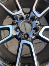 Laden Sie das Bild in den Galerie-Viewer, 1x Alufelge 19 Zoll 8.5" 5x112 A2054012300 Mercedes-Benz W205 Rim Wheel FEL4887866086oz