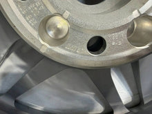 Load image into Gallery viewer, 1x Alufelge 18 Zoll 95B601025AR Porsche Macan 95b Rim Wheel FEL3294070451rx