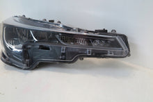 Load image into Gallery viewer, Frontscheinwerfer Toyota Corolla 81110-02S60 LED Rechts Scheinwerfer Headlight SCH5004384393ee