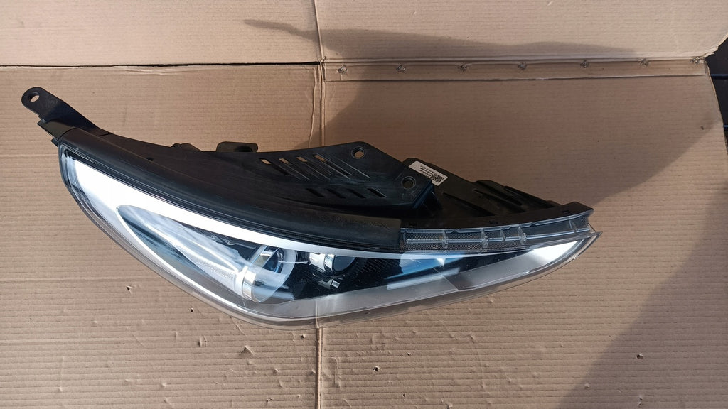 Frontscheinwerfer Hyundai I30 III 92102G4100 LED Rechts Scheinwerfer Headlight