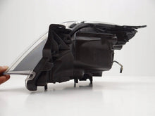Laden Sie das Bild in den Galerie-Viewer, Frontscheinwerfer Opel Astra Xenon Rechts Scheinwerfer Headlight SCH9102466973xh