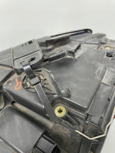Laden Sie das Bild in den Galerie-Viewer, Frontscheinwerfer Audi A5 8T0941004L Xenon Rechts Scheinwerfer Headlight SCH6129321850mk