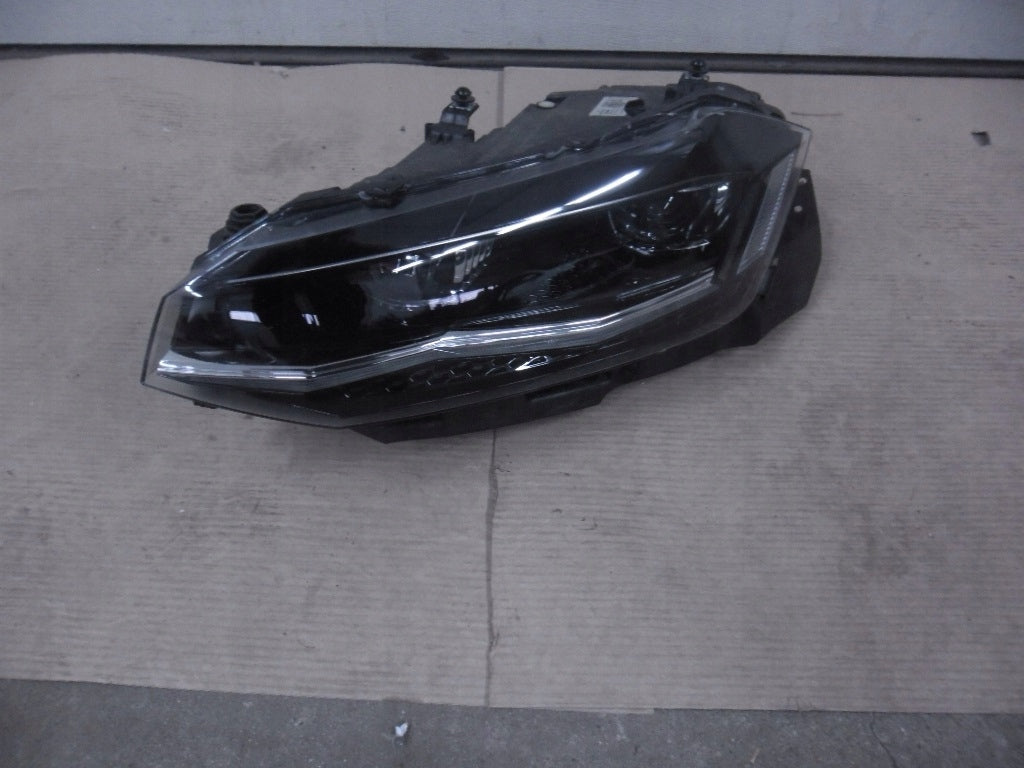 Frontscheinwerfer VW Polo Links Scheinwerfer Headlight SCH5739385858gd