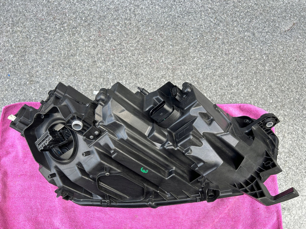 Frontscheinwerfer Skoda Octavia IV 5E4941015A Links Scheinwerfer Headlight SCH7611850896dt