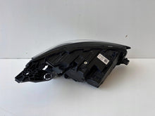 Laden Sie das Bild in den Galerie-Viewer, Frontscheinwerfer Opel Corsa F 9829522780 Full LED Links Scheinwerfer Headlight SCH2707995187dz