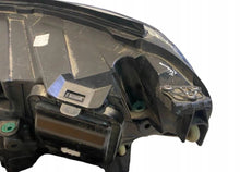 Laden Sie das Bild in den Galerie-Viewer, Frontscheinwerfer Peugeot Expert 9808572580 Rechts Scheinwerfer Headlight SCH8319652791vw