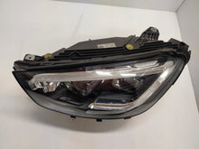 Laden Sie das Bild in den Galerie-Viewer, Frontscheinwerfer Mercedes-Benz Glc A2539064903 Ein Stück (Rechts oder Links) SCH9268682077av