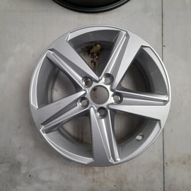 1x Alufelge 16 Zoll 7.0