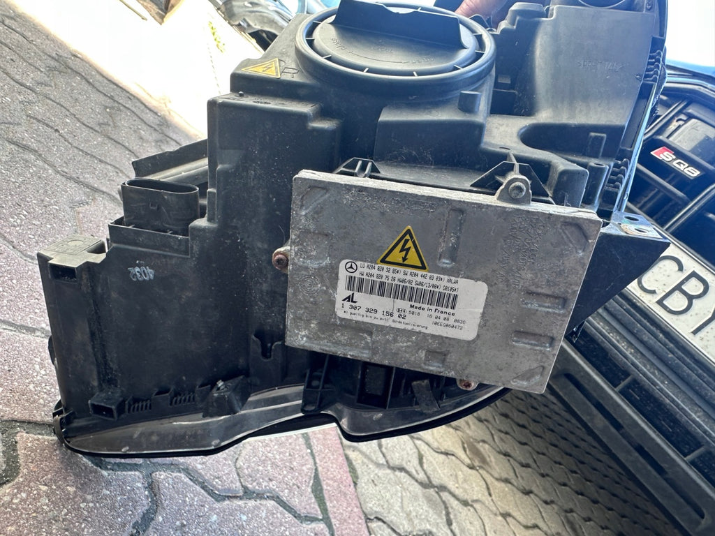 Frontscheinwerfer Mercedes-Benz W204 A2048203061 Links Scheinwerfer Headlight SCH6437333745sj