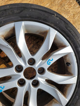 Load image into Gallery viewer, 1x Alufelge 17 Zoll 7.0" 5x108 46ET Matt Silber 9671401480 Peugeot Expert FEL6741064155ia