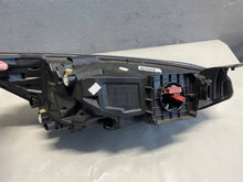 Load image into Gallery viewer, Frontscheinwerfer Ford Focus MX7B-13E015-EB LED Links Scheinwerfer Headlight SCH2338941641yt